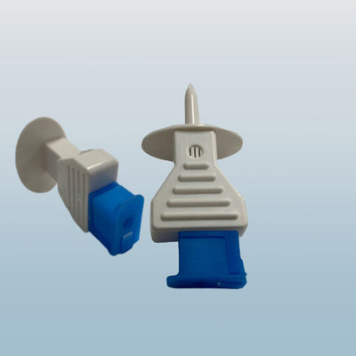 Universal Fluid Transfer Set Spike With Air Vent Filter And Flip Cap